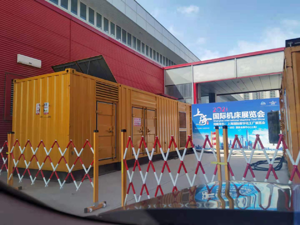 柳林发电车出租-发电机无电压或电压太低怎么办？