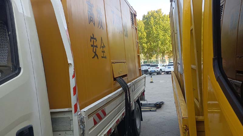 柳林如何判断柴油发电机组和UPS电源的切换时间是否符合要求？